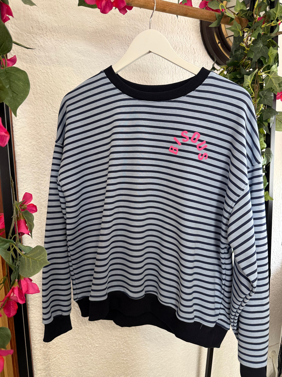 Sudadera Bisus 💋- Talla hasta 44