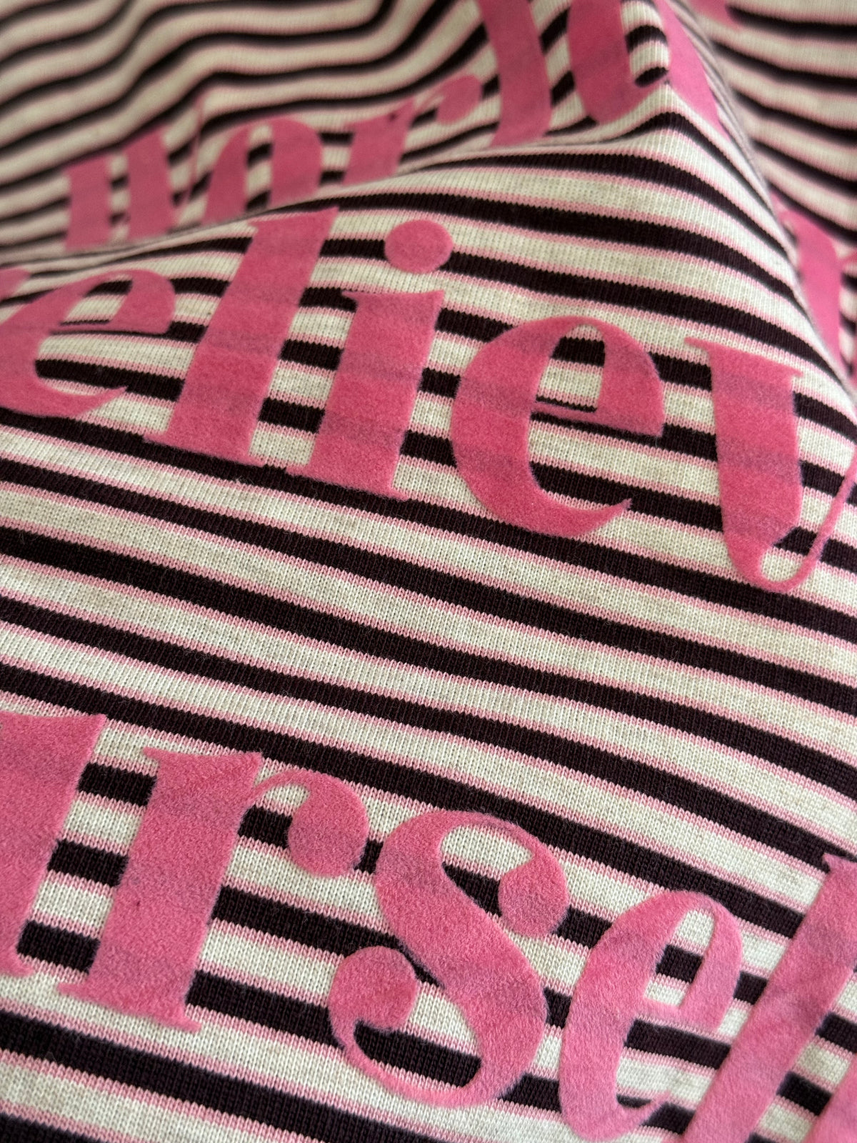 Camiseta Right World 🌸 - Talla hasta 44