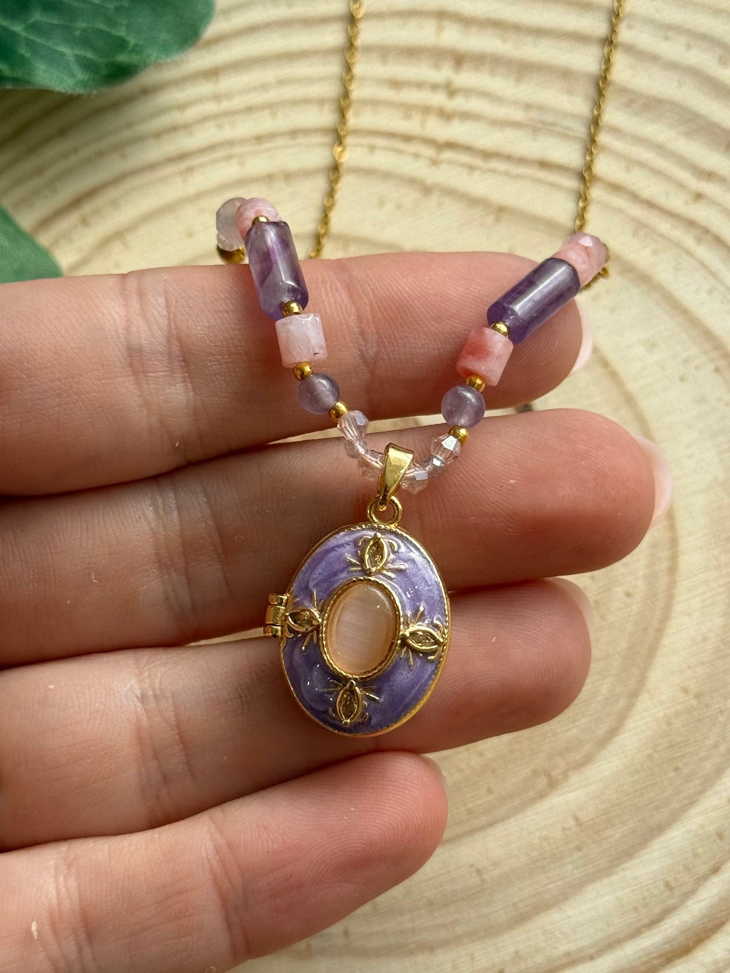 Collar Aura 💜 - Relicario con Amatista