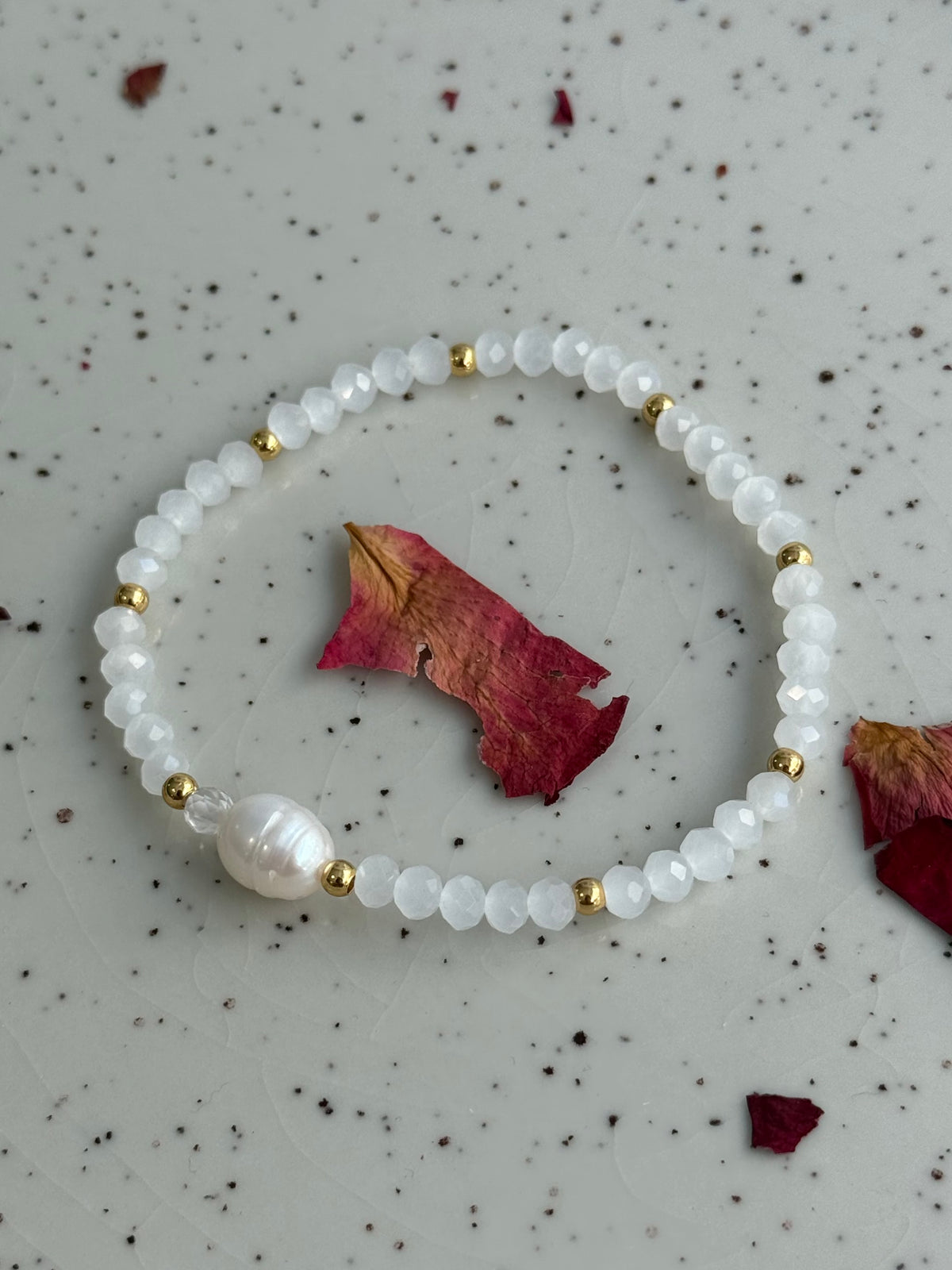 Pulsera Quartz Pearl 🐚 - Cuarzo Blanco & Perla Natural