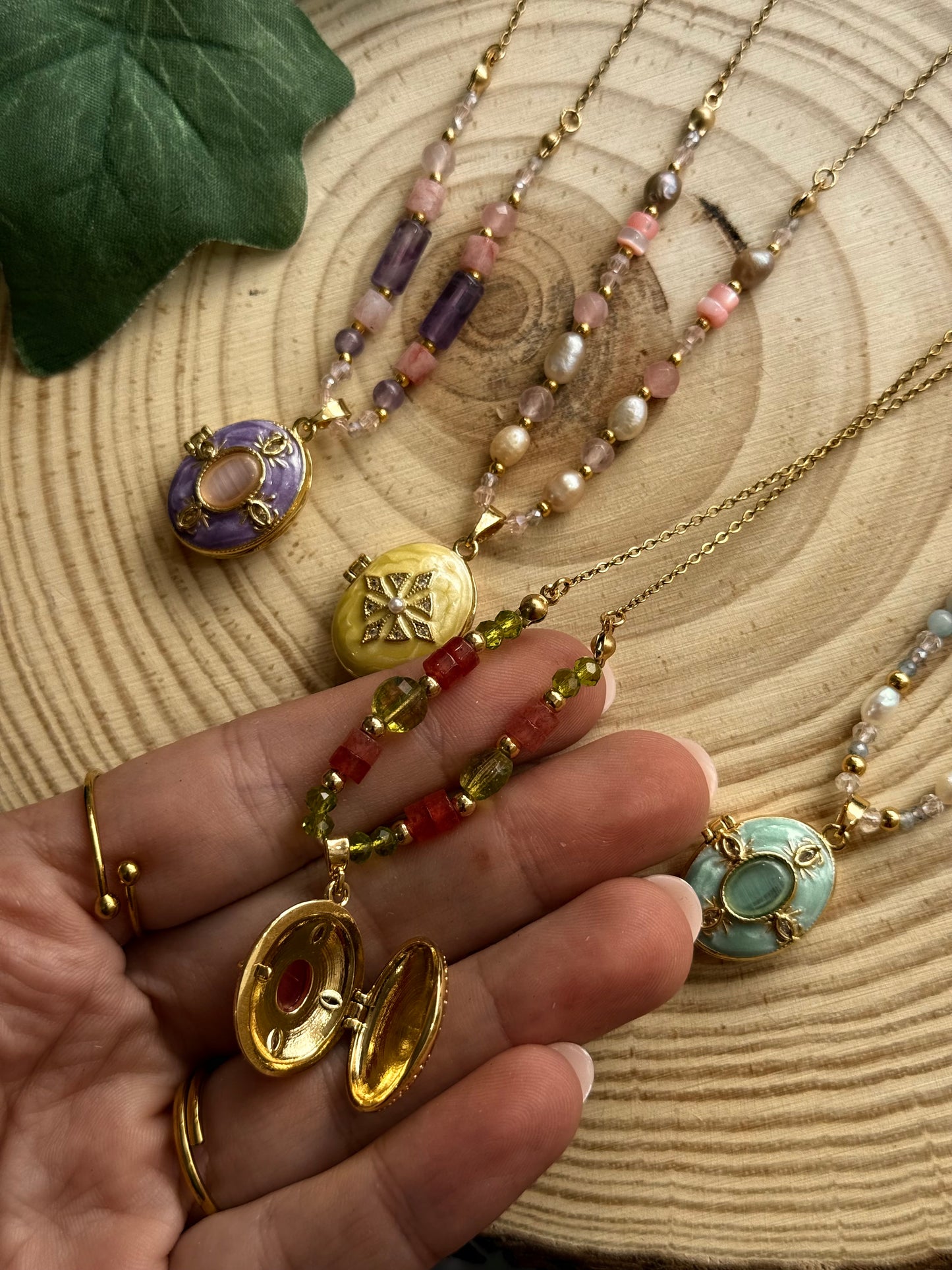 Collar Odisea - Relicario con Amazonita y Turquesa