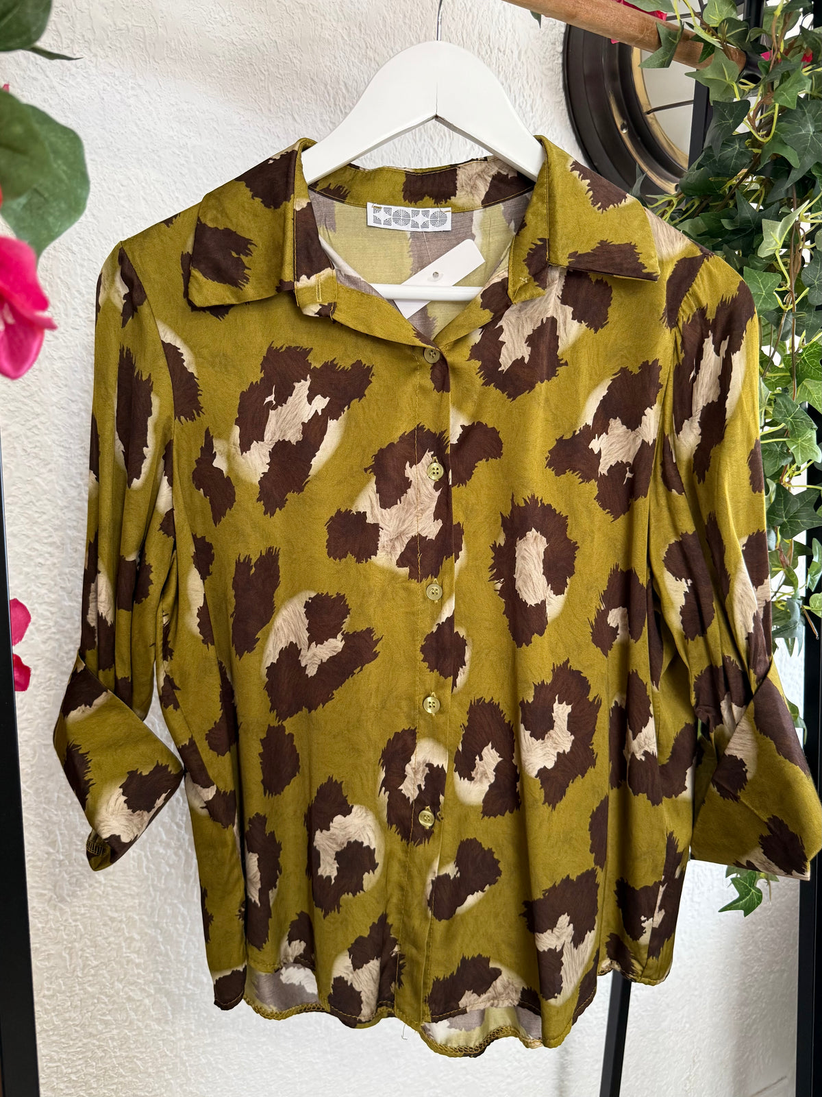 Camisa Cheetah 🐆- Talla hasta 44
