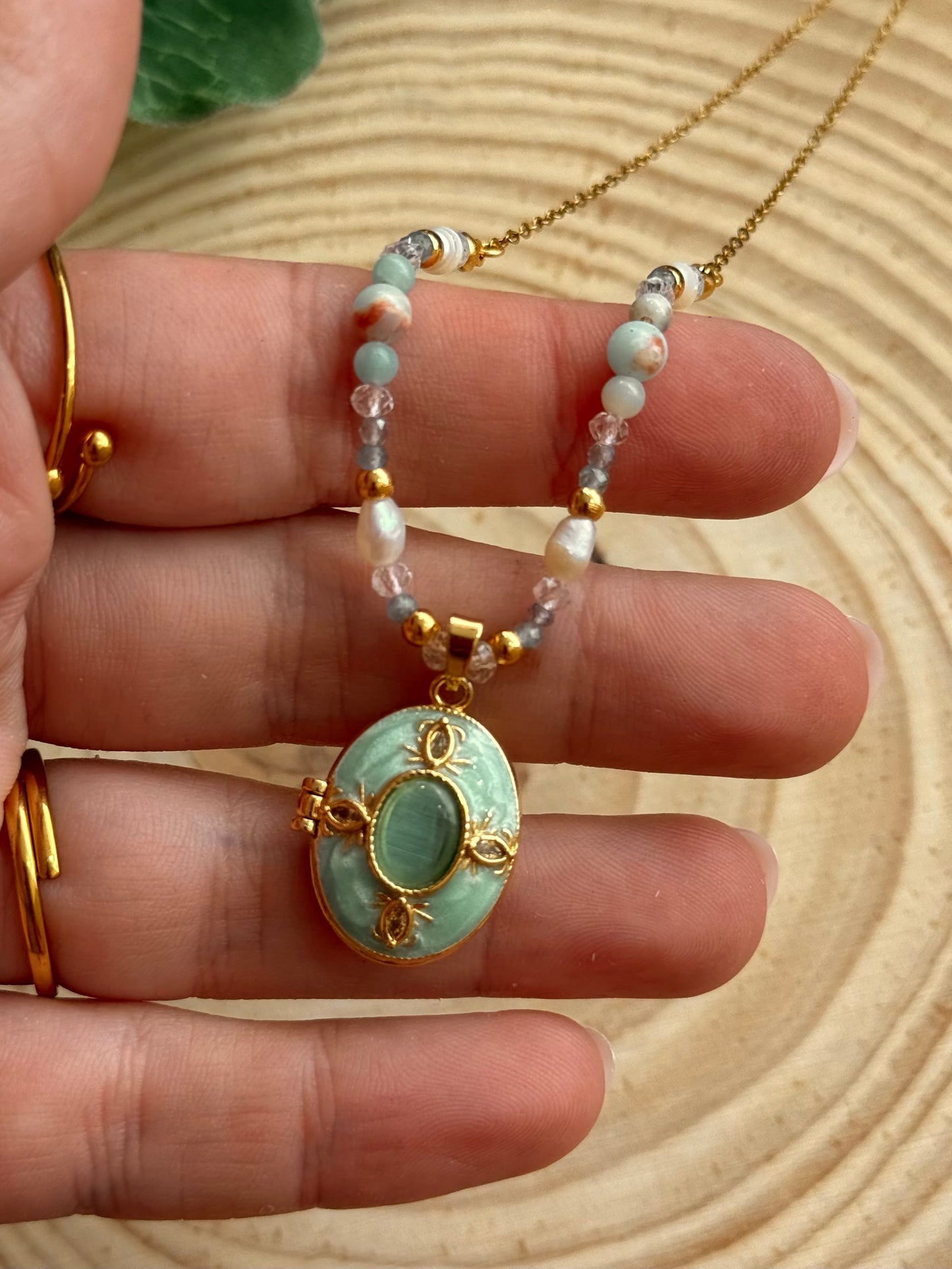 Collar Odisea - Relicario con Amazonita y Turquesa