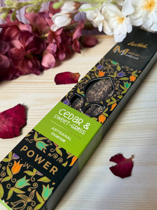 Incienso Cedro & Hierba Dulce Energía – Manifest SREE VANI